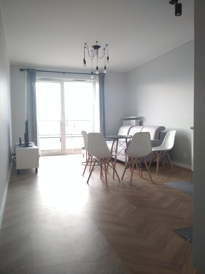 Airport 3Rooms New Apartment With Parking Warschau Buitenkant foto
